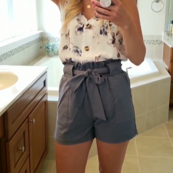 NWT “paper bag” shorts - Picture 2 of 3